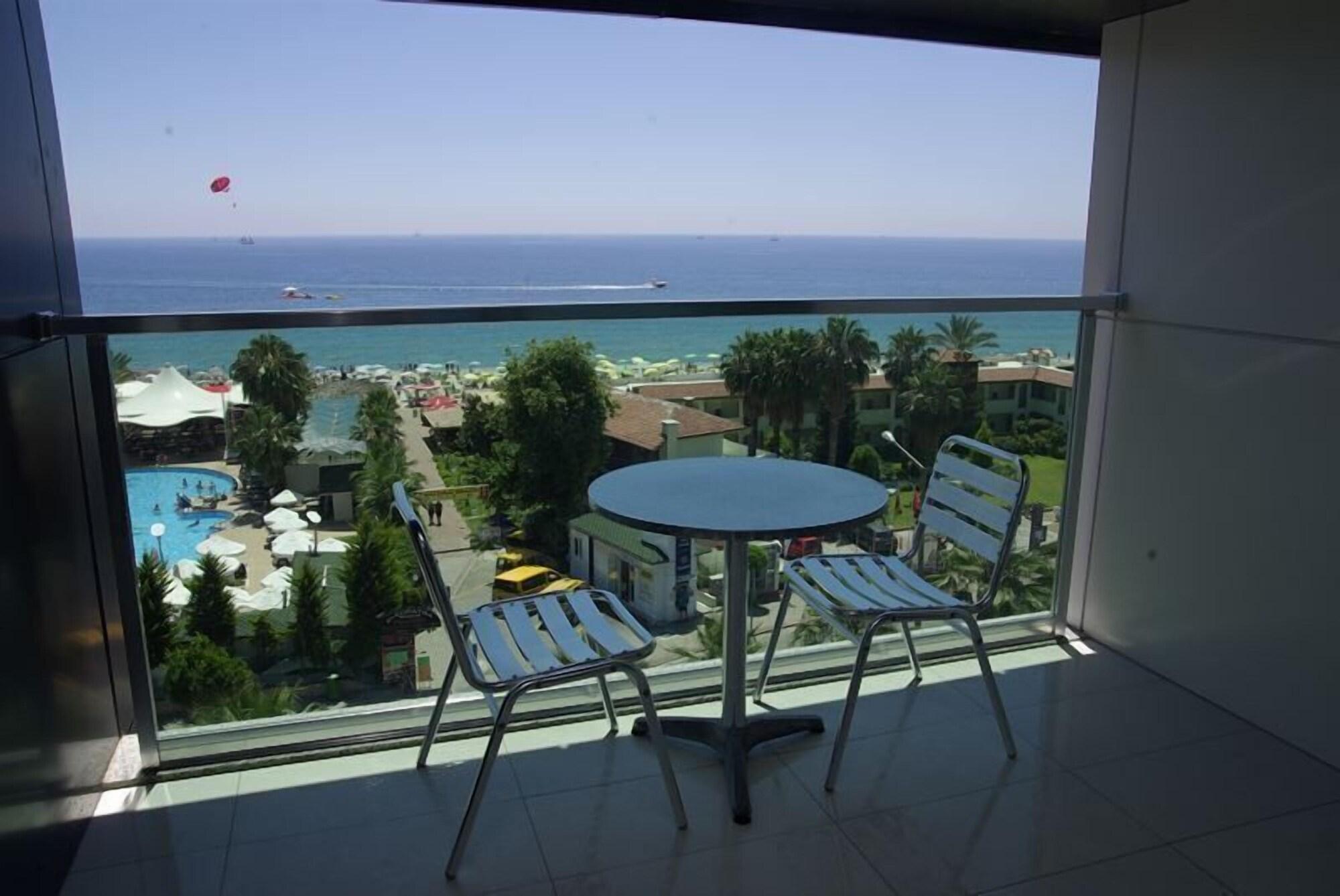Delfino Apart Hotel Аланія Екстер'єр фото