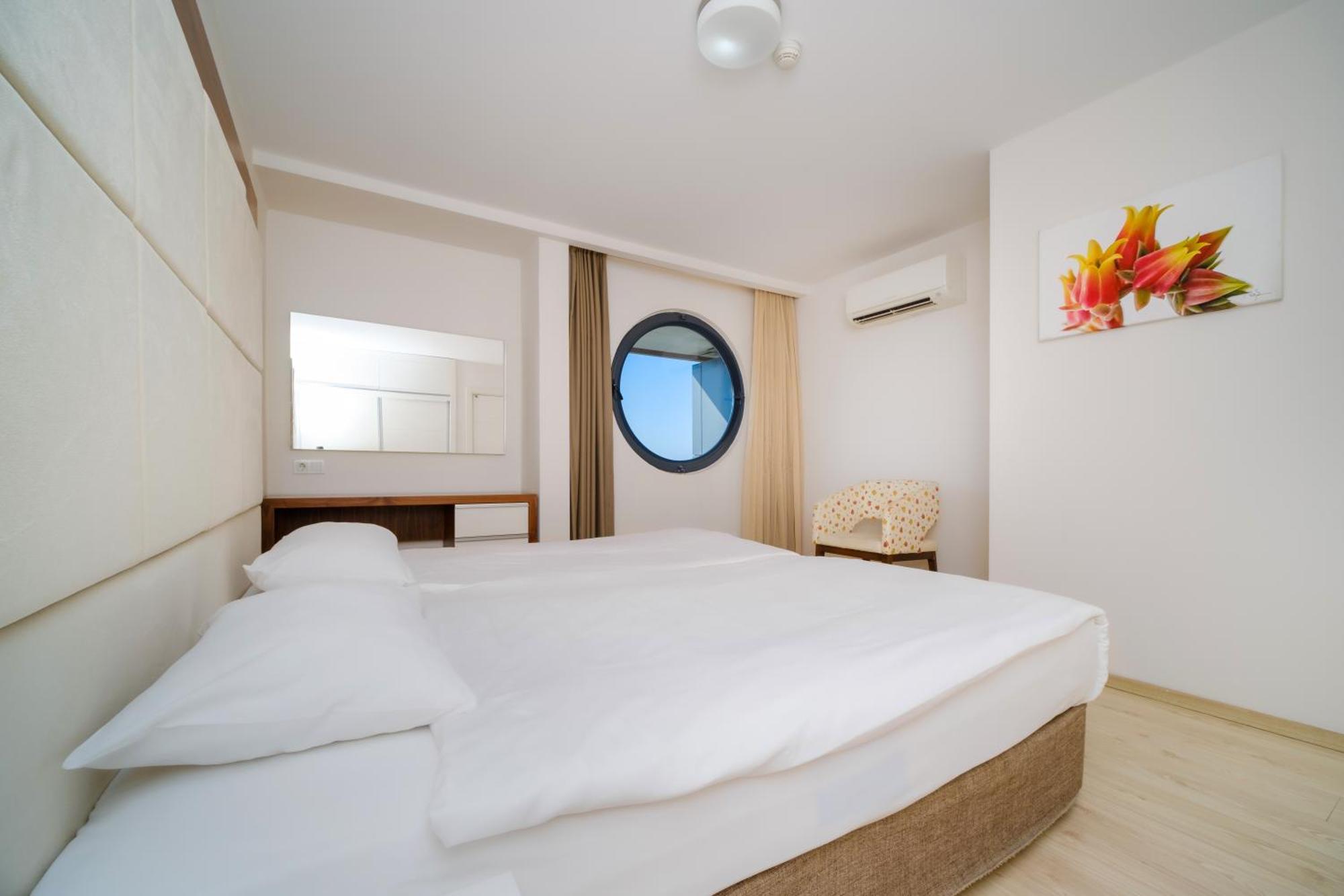 Delfino Apart Hotel Аланія Екстер'єр фото