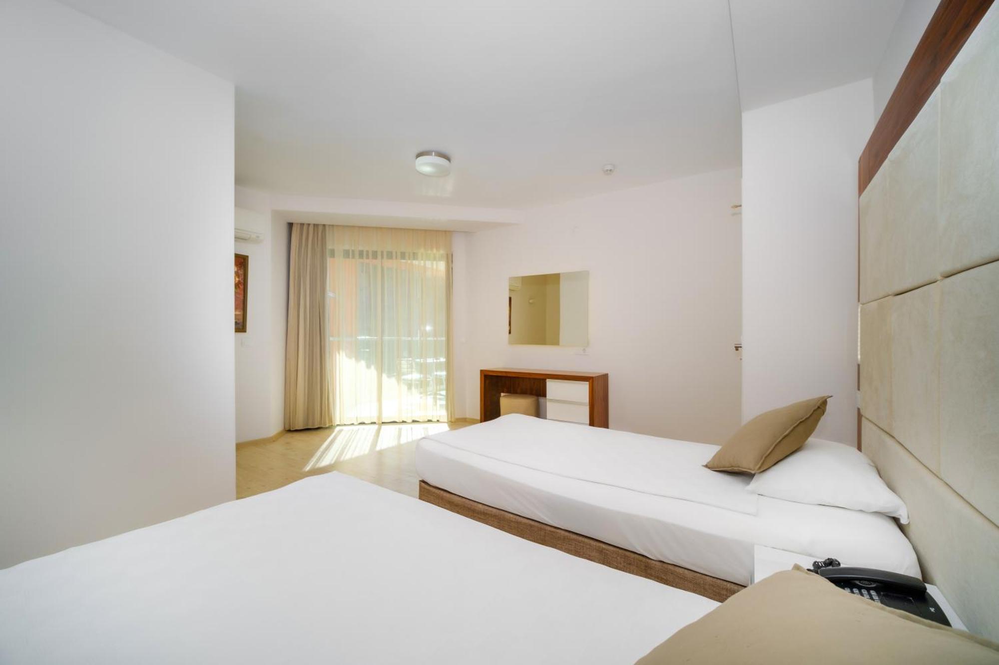 Delfino Apart Hotel Аланія Екстер'єр фото